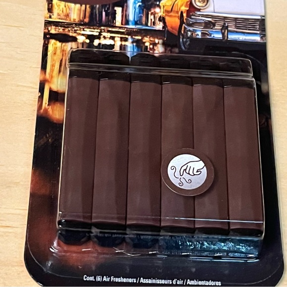 Refresh Your Car 6 Packs Of 6 Refined Nights Scent Car Vent Clip Air Fresheners - Picture 4 of 6